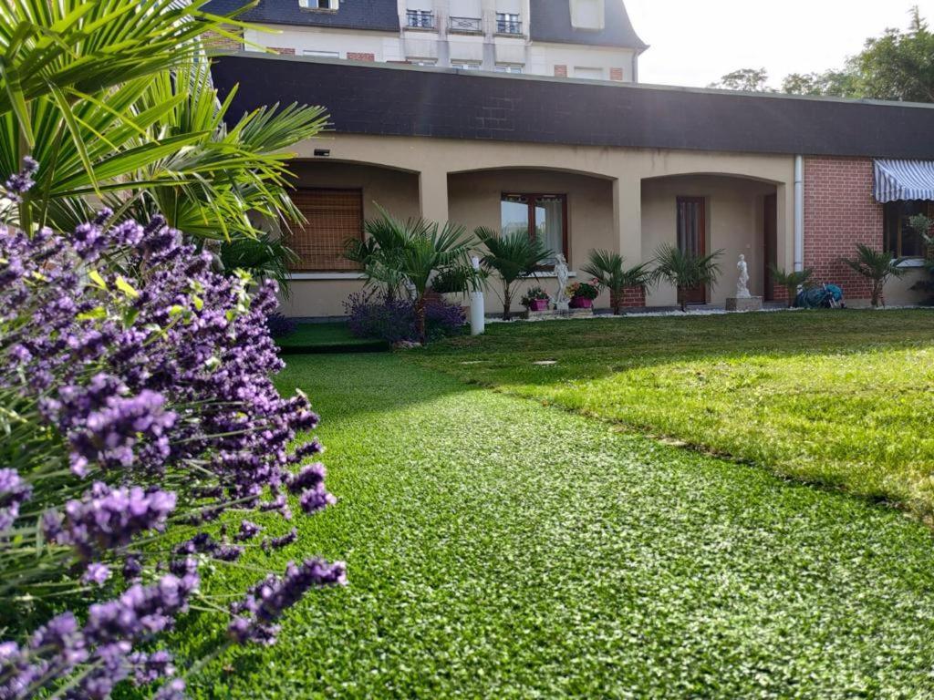Appartement En Residence Gisors Εξωτερικό φωτογραφία