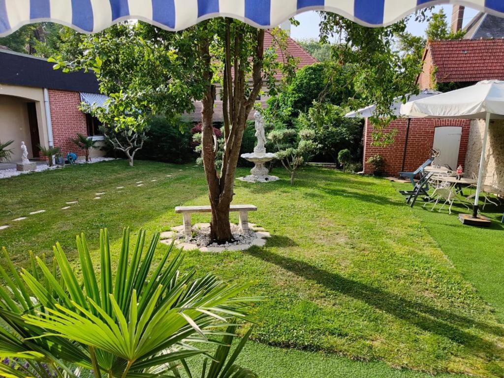 Appartement En Residence Gisors Εξωτερικό φωτογραφία