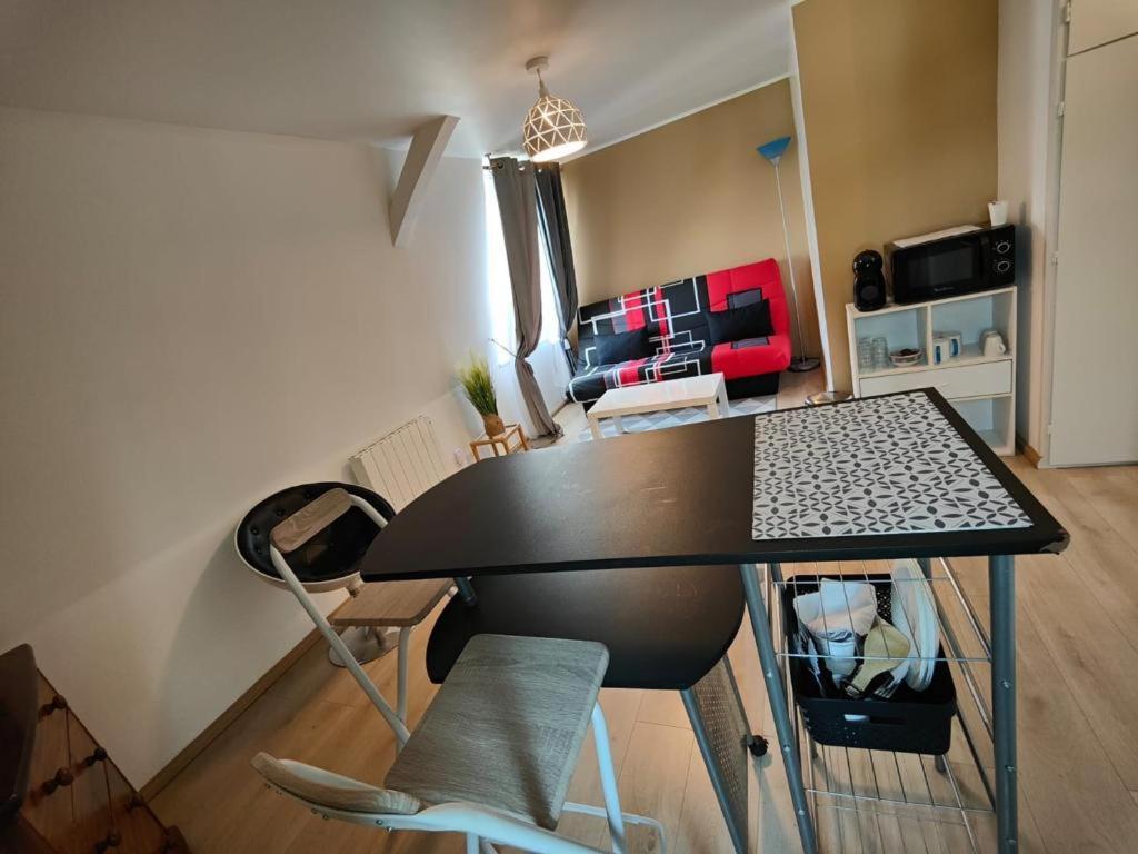 Appartement En Residence Gisors Εξωτερικό φωτογραφία