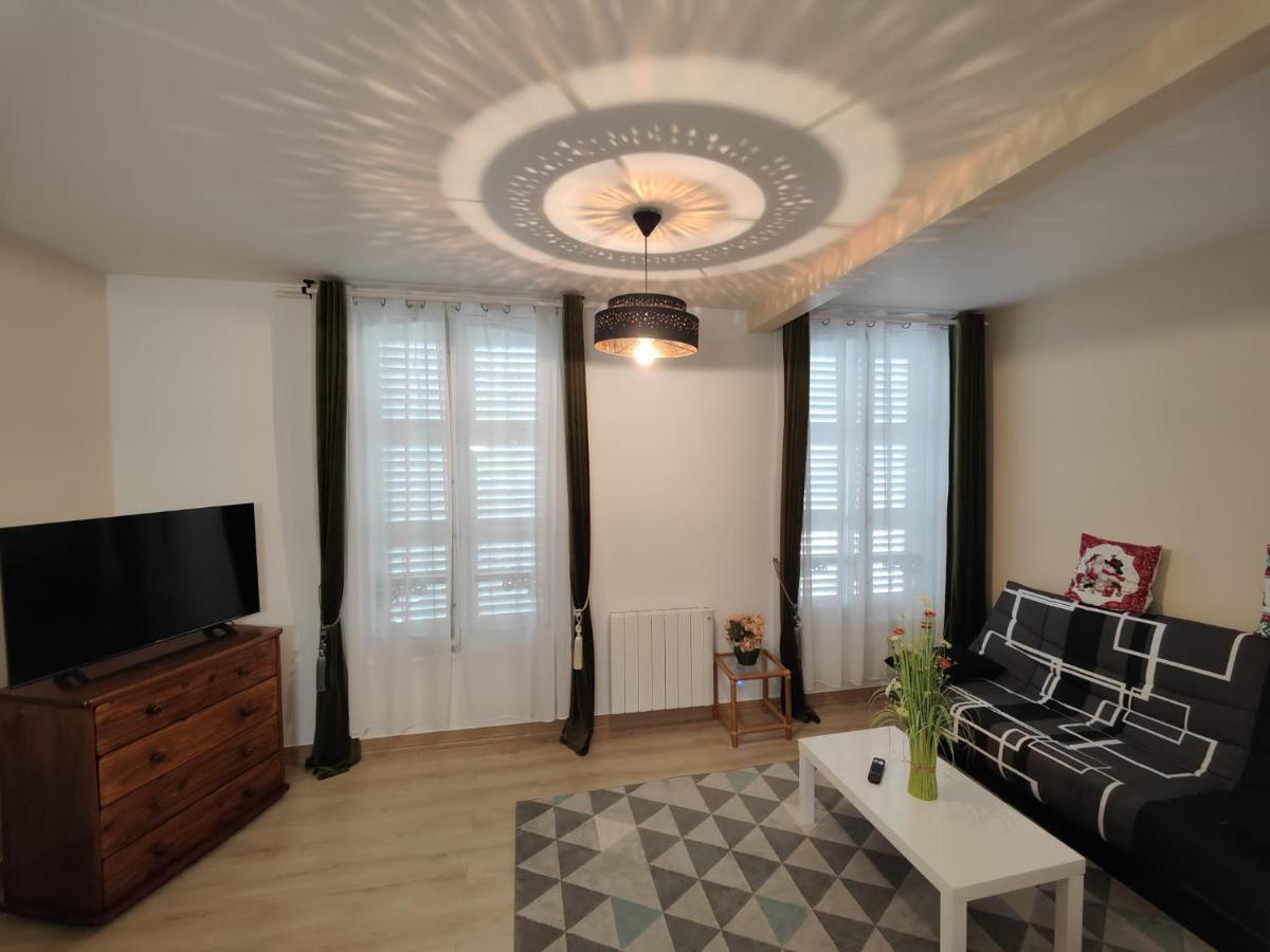 Appartement En Residence Gisors Εξωτερικό φωτογραφία