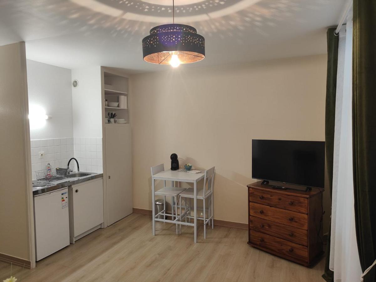 Appartement En Residence Gisors Εξωτερικό φωτογραφία