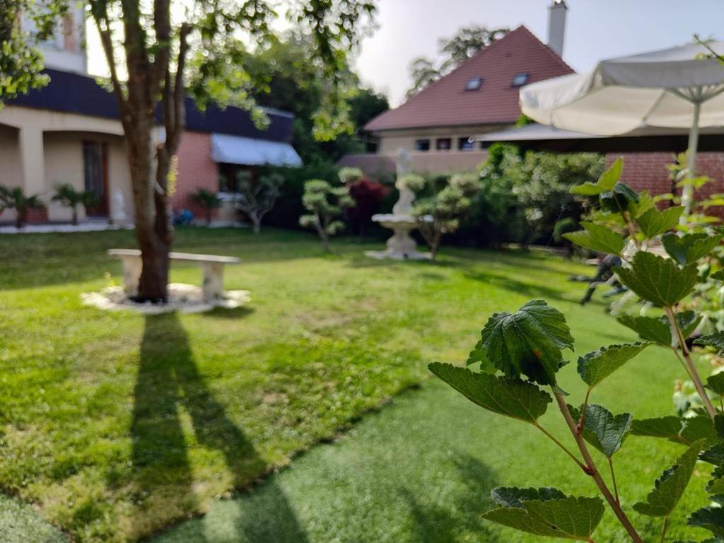 Appartement En Residence Gisors Εξωτερικό φωτογραφία