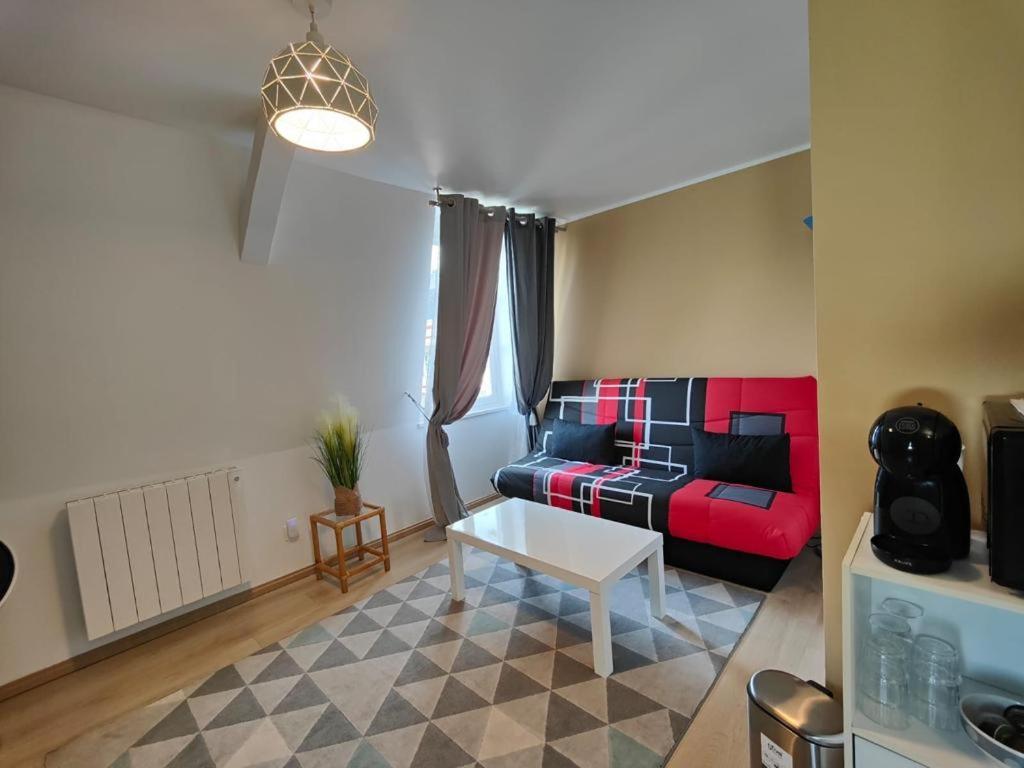Appartement En Residence Gisors Εξωτερικό φωτογραφία