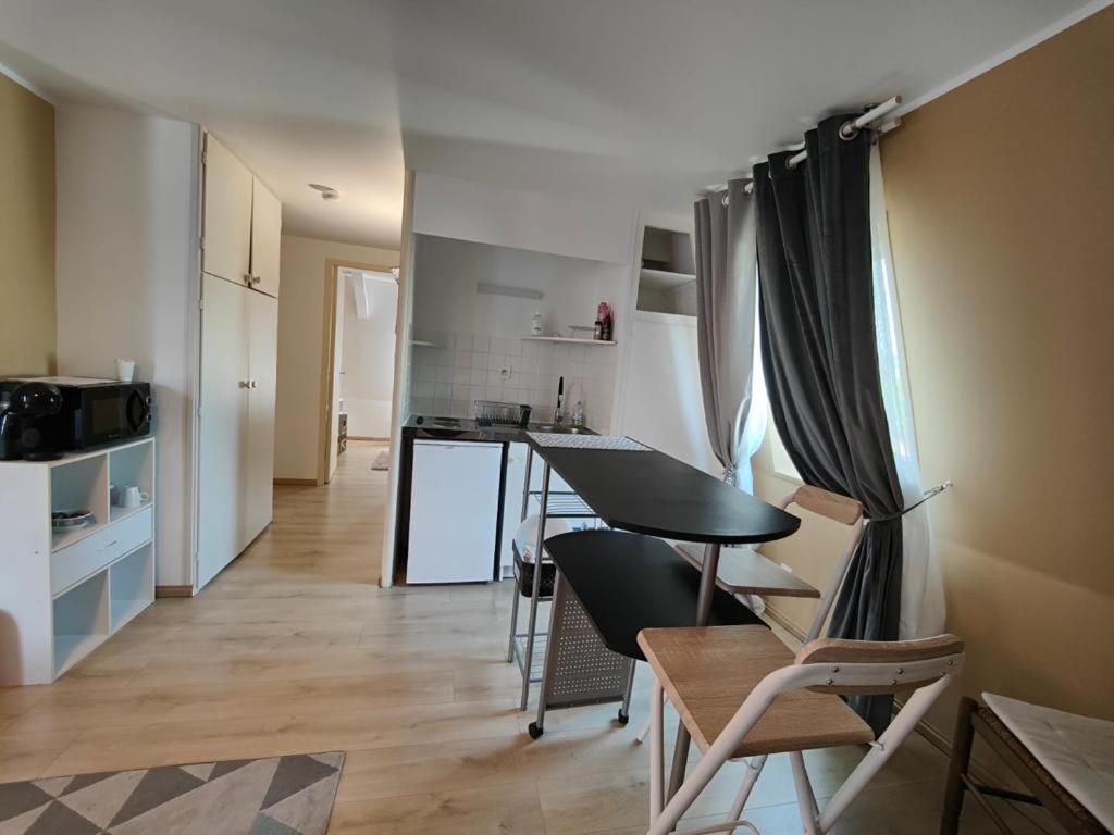 Appartement En Residence Gisors Εξωτερικό φωτογραφία